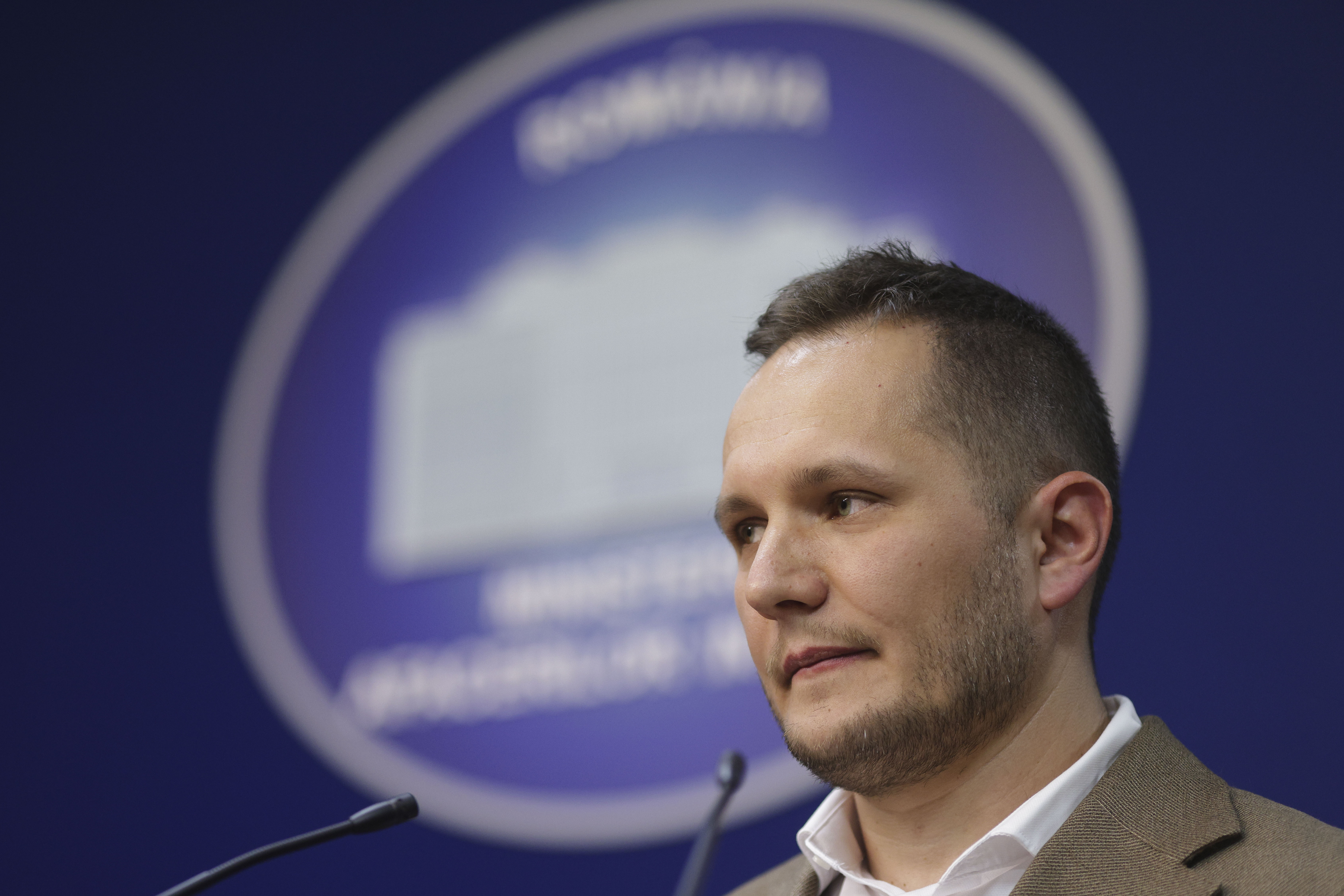 Prefectul Capitalei intervine în scandalul drumurilor construite peste țevi de gaze, în Sectorul 3. Ce măsuri a anunțat Andrei Nistor