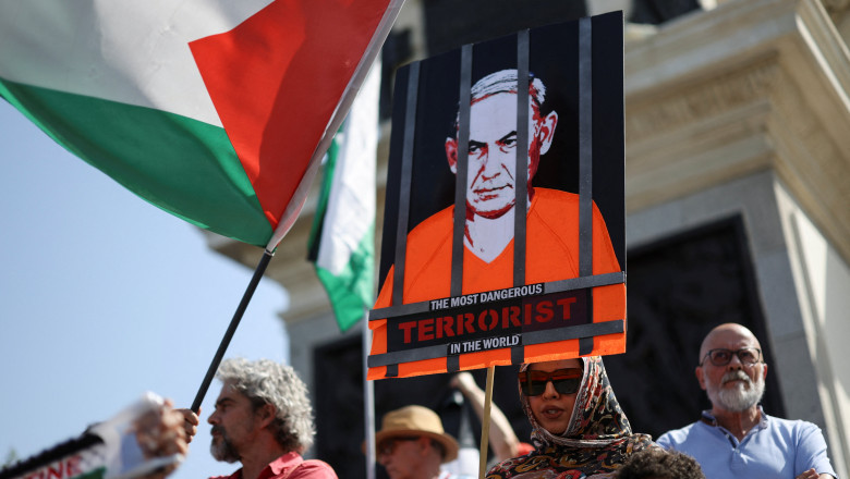 Global protest called by the international organization Global March to Gaza, in Madrid