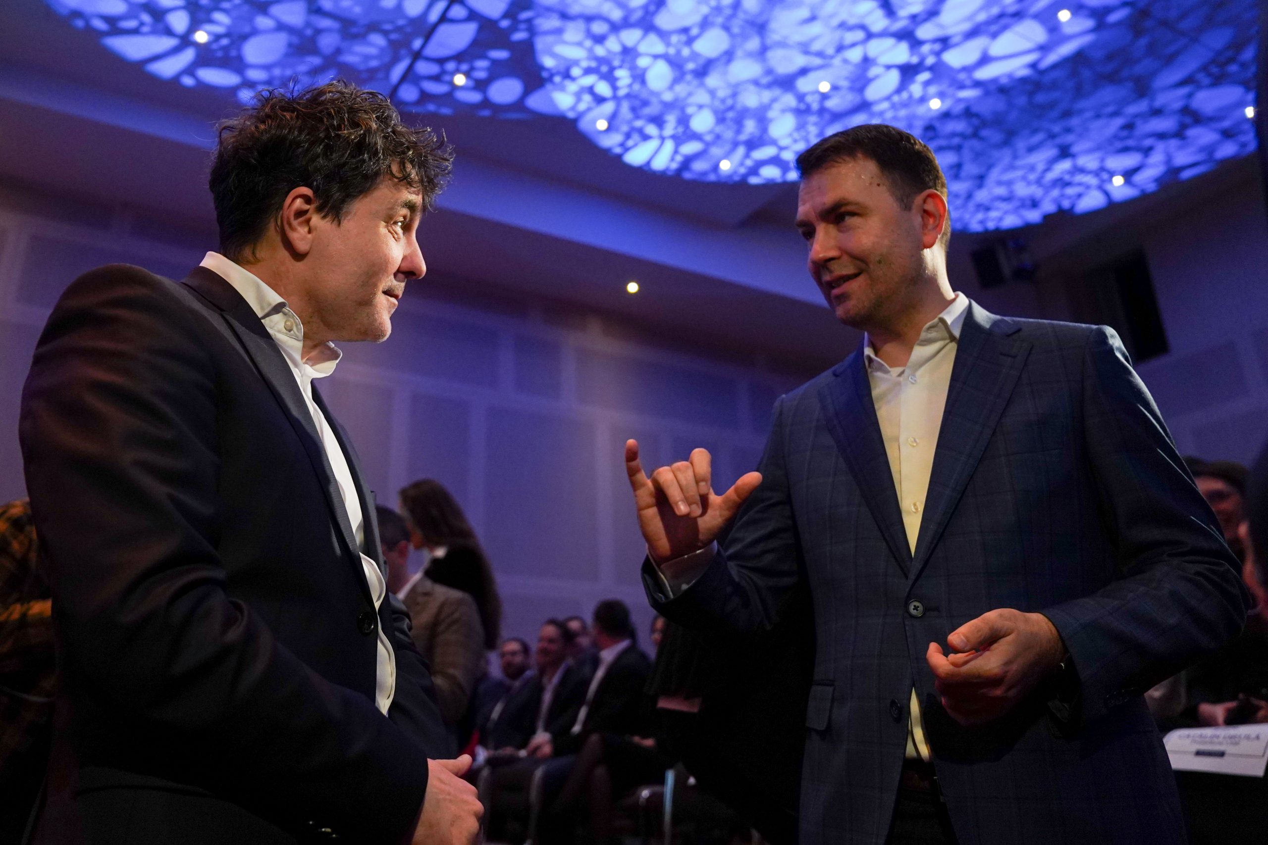 Nicușor Dan dă de înțeles că nu îl susține pe Cătălin Drulă la Primăria Capitalei: „E un parlamentar cu care am făcut o poză”