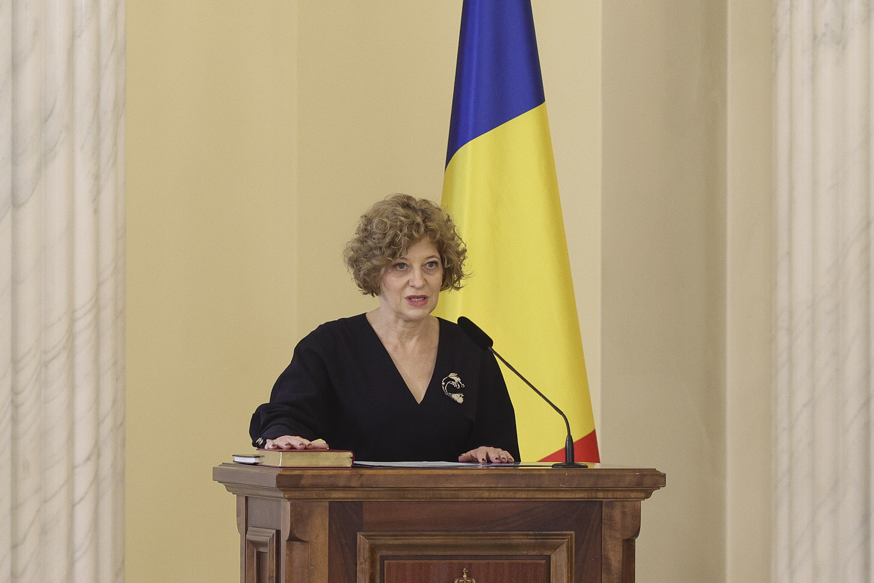 Oana Gheorghiu a depus jurământul la Cotroceni ca vicepremier. De ce a acceptat numirea în Guvern. Mesajul lui Ilie Bolojan