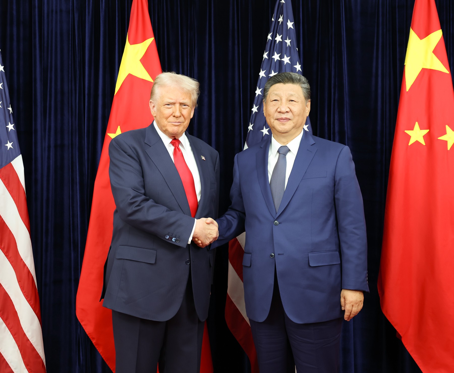 China şi SUA suspendă timp de un an taxele portuare reciproce. Anunțul, făcut după întâlnirea dintre Xi Jinping şi Donald Trump