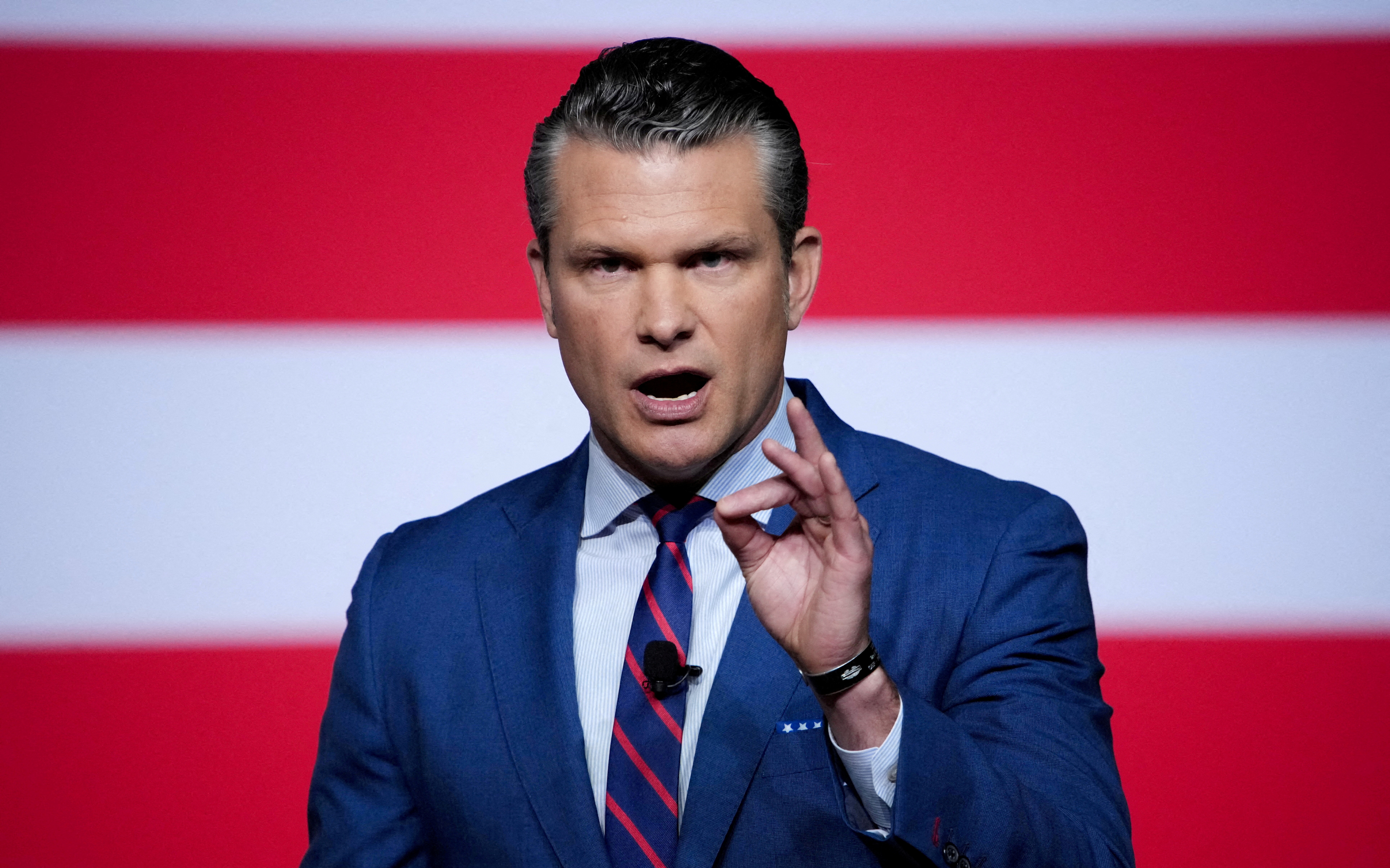 Pete Hegseth a semnat un pact de apărare pe 10 ani cu India și a avertizat China: SUA își vor apăra interesele