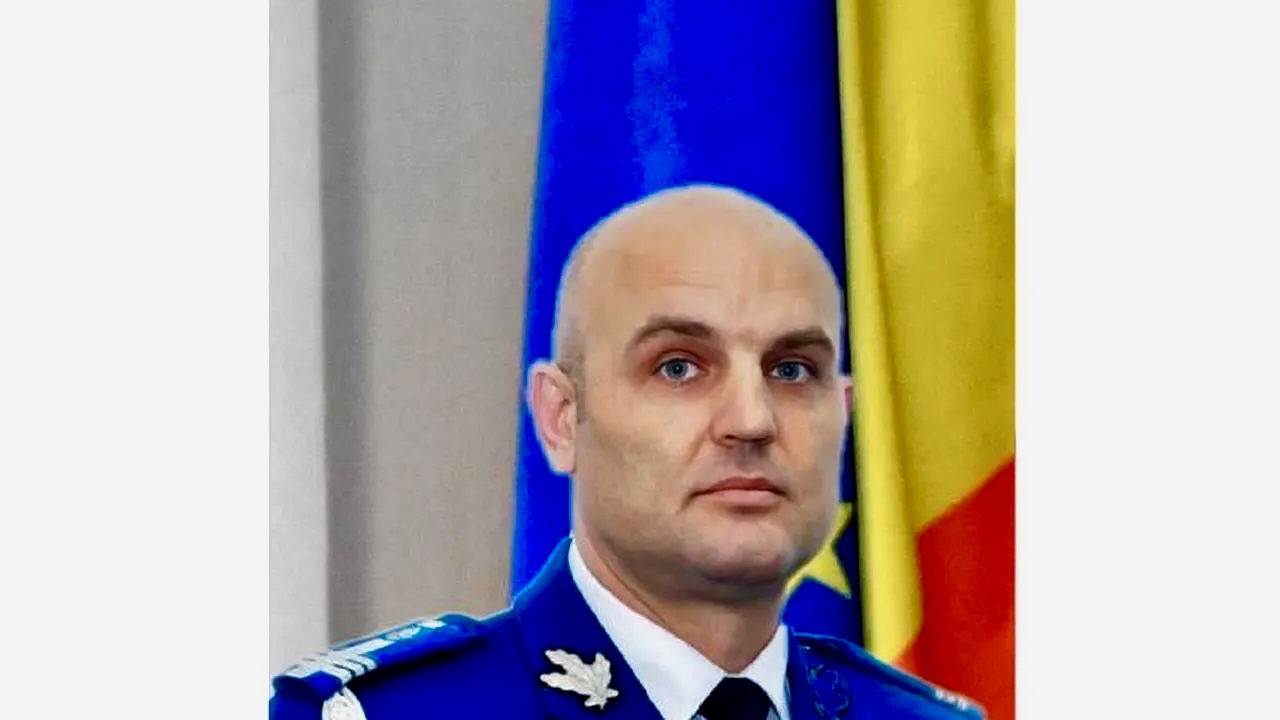 Șeful Jandarmilor din București, schimbat din funcție la o zi după amenda de la Colectiv. Cine este noul director general pe Capitală