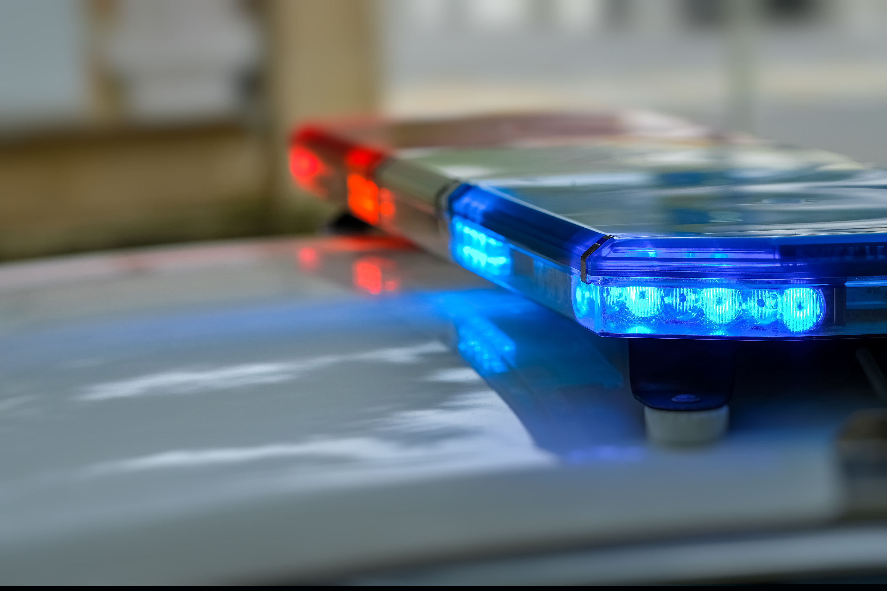 Trei accidente pe drumul expres dintre Pitești și Craiova. O mașină de pompieri s-a răsturnat în timp ce se deplasa la intervenție