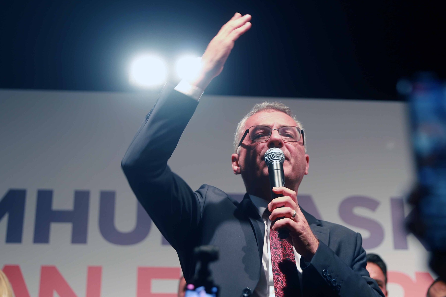 Șansele reunificării Ciprului, după alegerea în Nord a unui președinte deschis federalizării