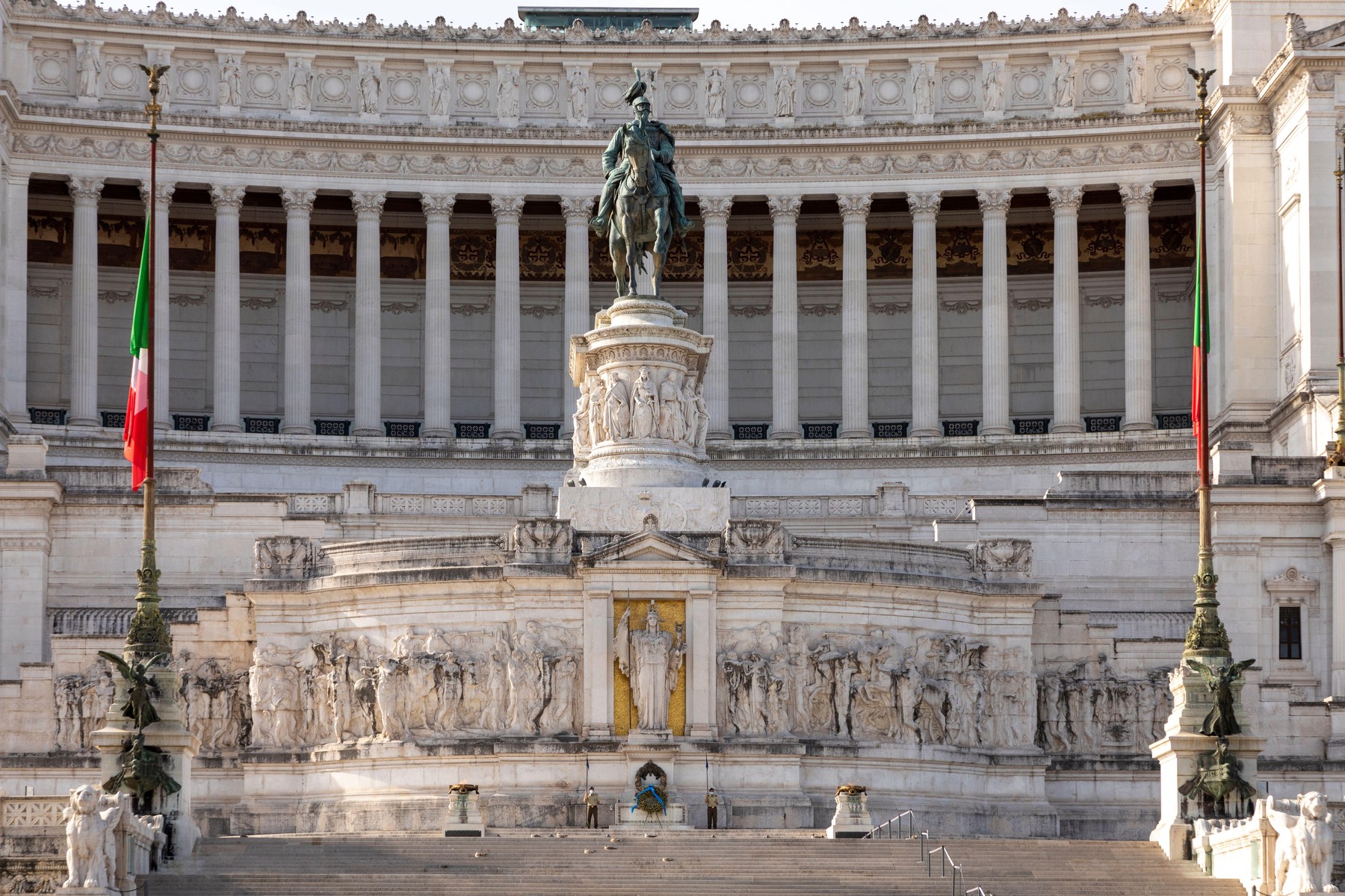 Roma declară o zi de doliu în memoria românului mort în Torre dei Conti. Sindicatele organizează un eveniment special în cinstea lui