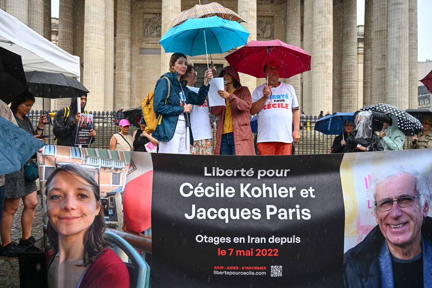 Emmanuel Macron anunță eliberarea a doi profesori francezi după trei ani de detenție în Iran