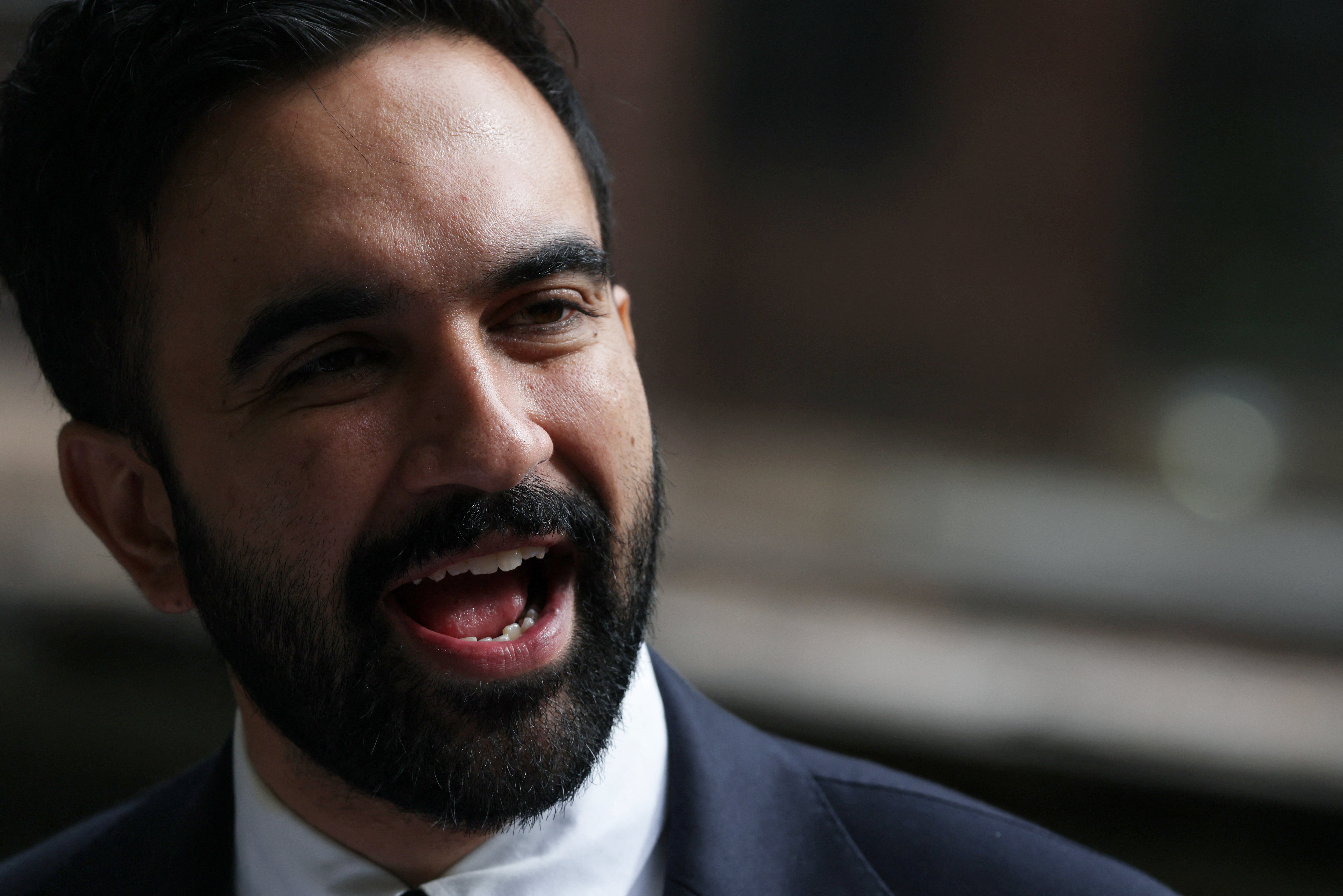 Musulmanul Zohran Mamdani câștigă primăria New Yorkului. Mesajul transmis lui Donald Trump. Ce alte reușite marchează democrații