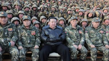 kim jong un - soldati nord-coreeni