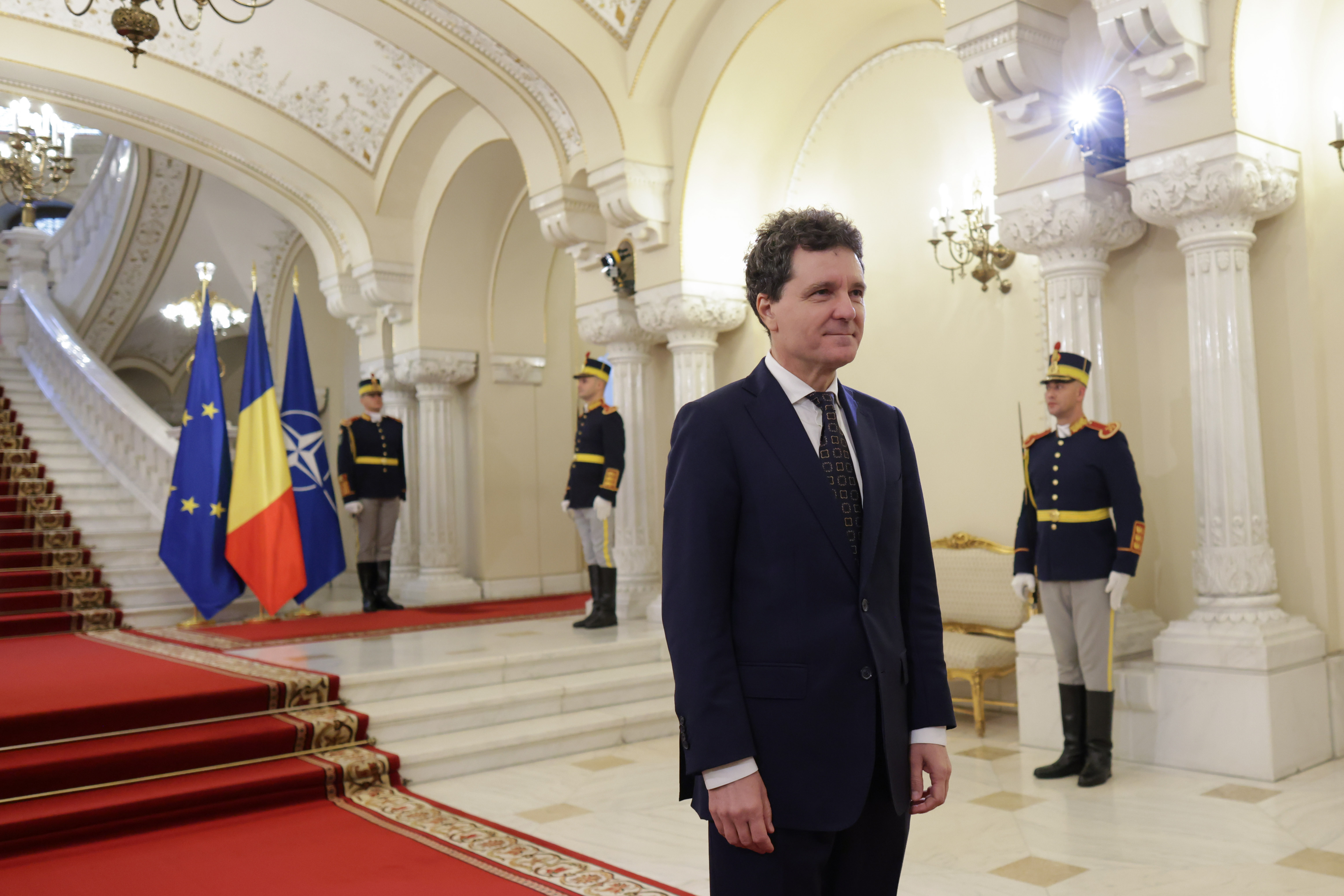 Consilier prezidențial: Mandatul lui Nicușor Dan în SUA vizează atragerea de investiții în energie și apărare