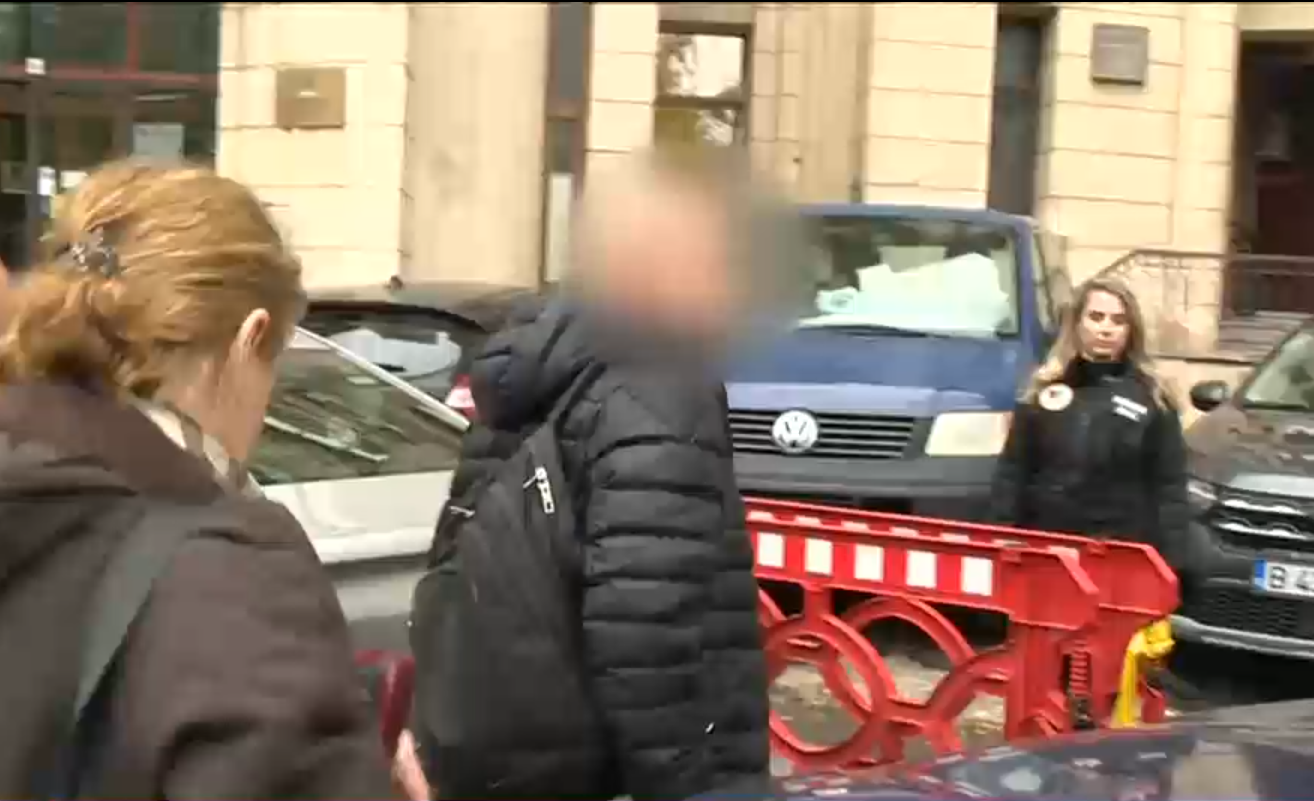 Medici care au cerut recunoașterea unor diplome obținute fraudulos în Republica Moldova, audiați la Parchetul General