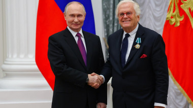 Vladimir Putin alături de Justus Frantz