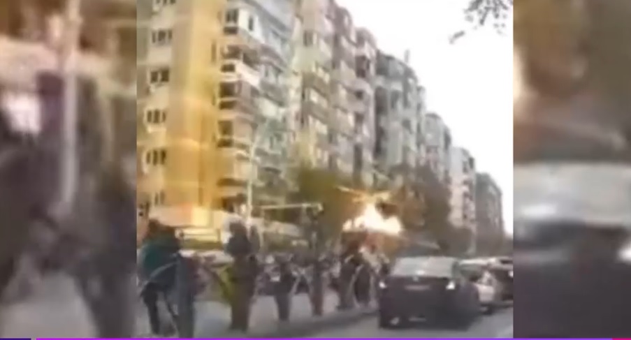 Tramvai cuprins de flăcări în Capitală