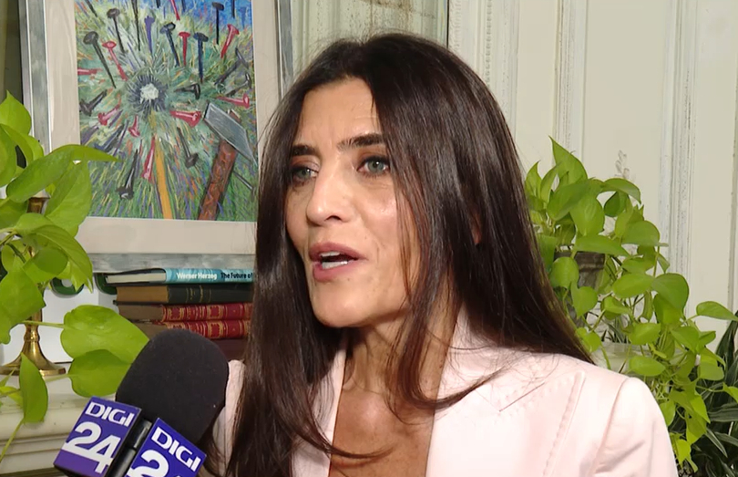 „Din priviri” - un volum despre autenticitate și vulnerabilitate, sub semnătura Mihaelei Nicola