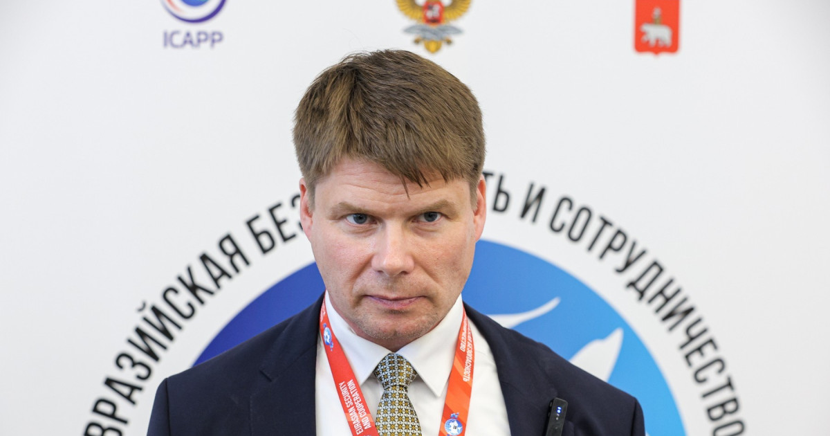 Parlamentari germani de extremă dreapta în Rusia