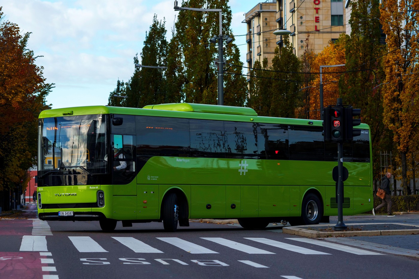 Temeri legate de siguranță. Autobuze din Norvegia, fabricate în China, pot fi oprite prin sisteme de control de la distanță