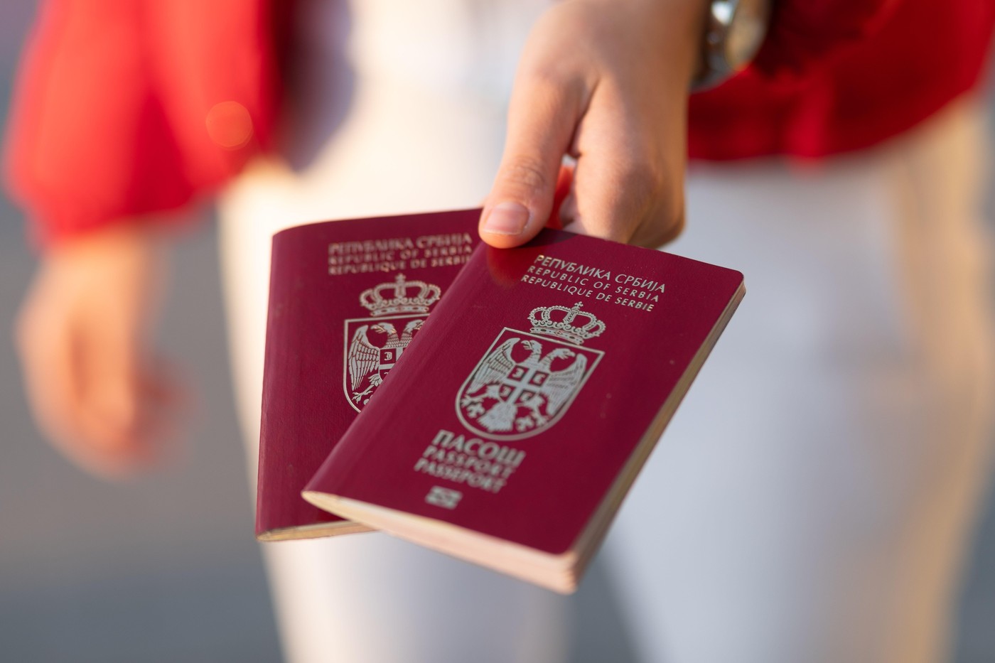 Comisia Europeană a declarat că Serbia prezintă riscuri de securitate pentru UE prin emiterea pașapoartelor pentru ruși