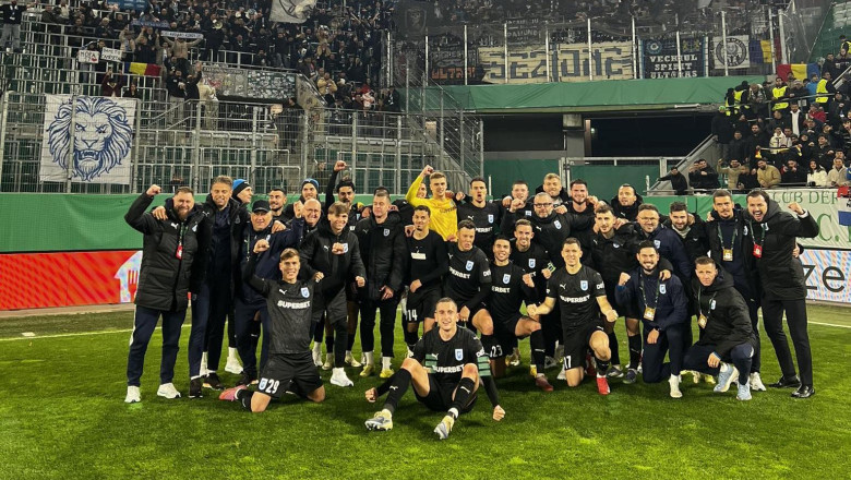 echipa u craiova pe stadionul din viena