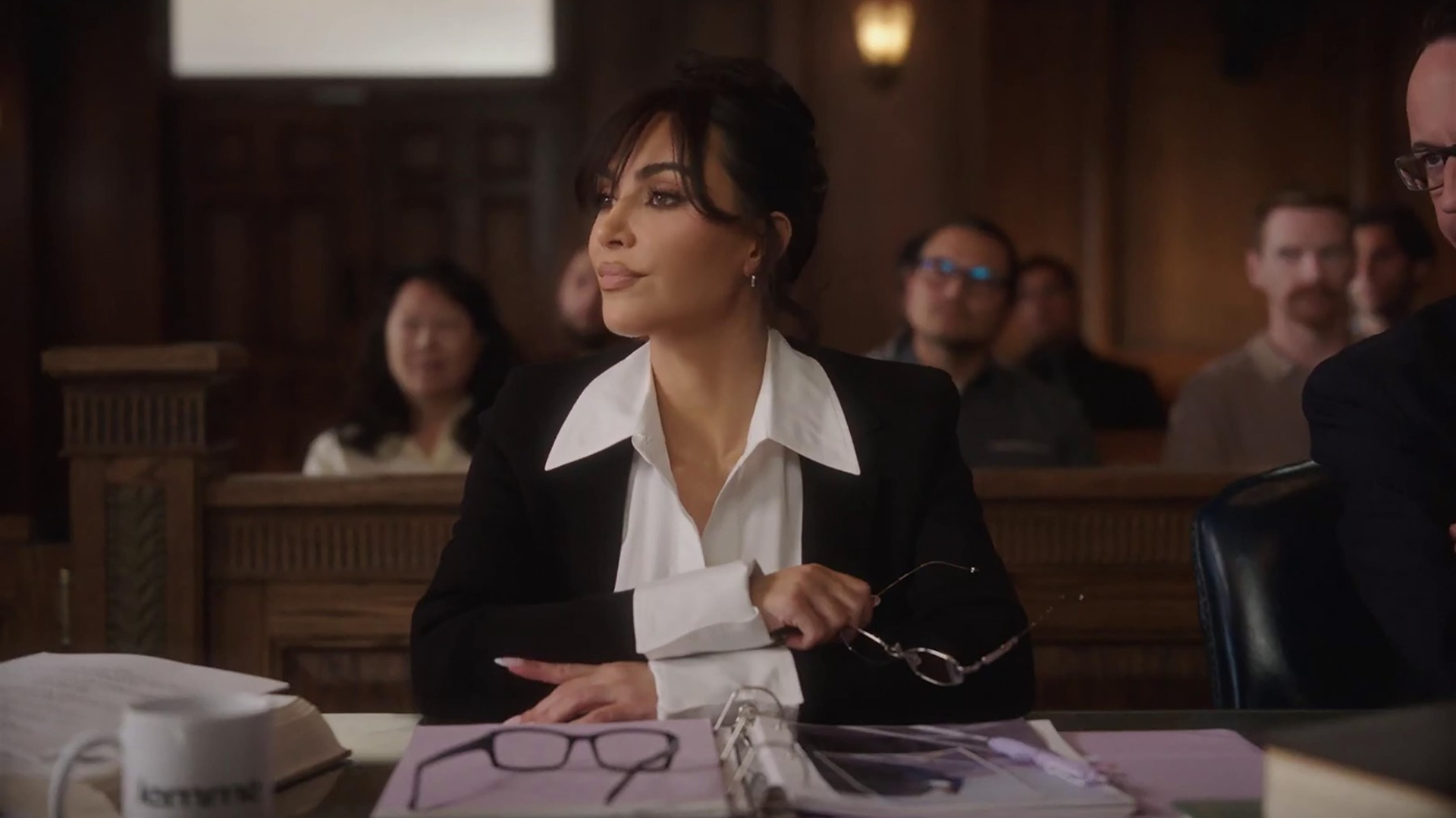 Kim Kardashian vrea să devină avocat, dar își dă examenele cu ChatGPT: „Mă enervez și țip la el: Tu m-ai făcut să pic”