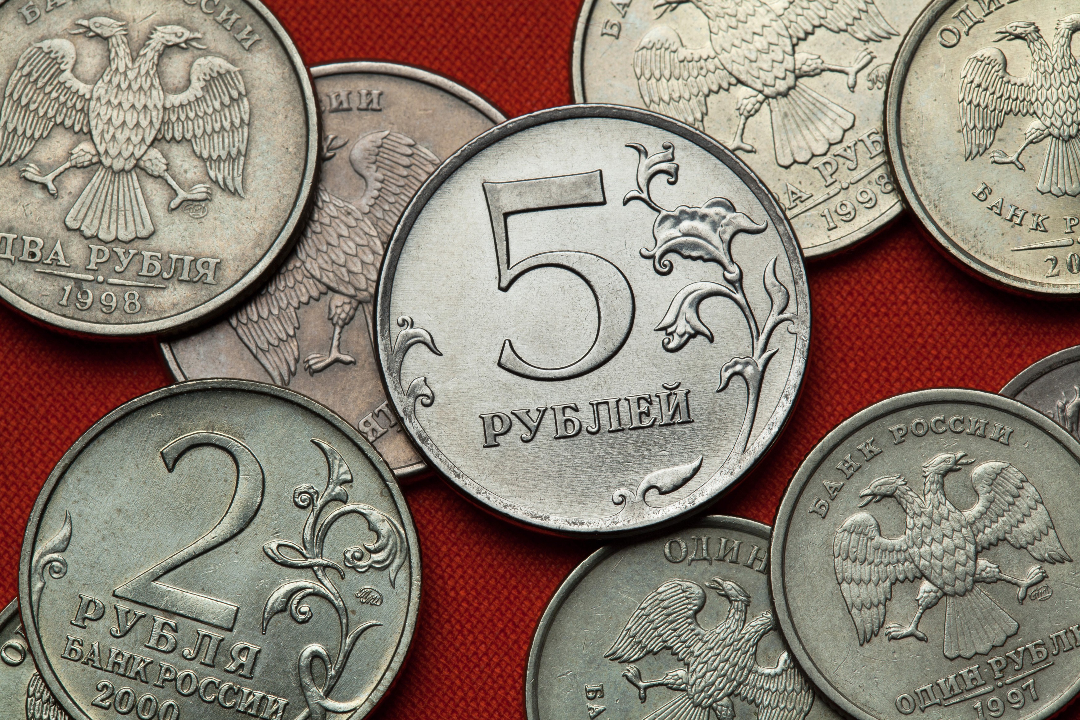 Moscova pregătește rușii pentru scăderea nivelului de trai pe fondul unui deficit bugetar record