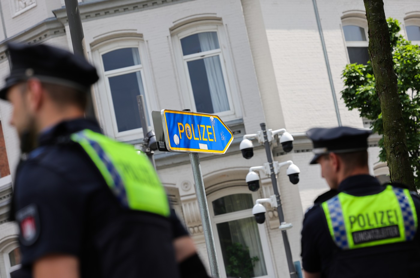 Criminalii folosesc AI, dar poliția UE e blocată de GDPR și birocrație: Europol cere proceduri de urgență