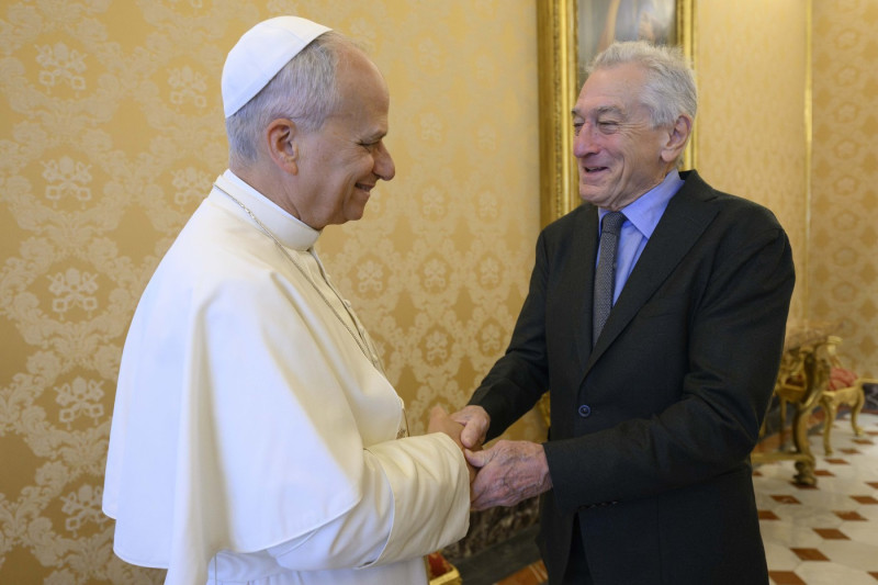 ITALY - POPE LEO XIV RECEIVES IN PRIVATE AUDIENCE MR ROBERT DE NIRO IN THE VATICAN - 2025/11/7