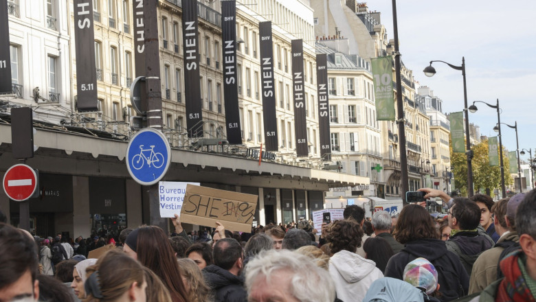 Inauguration de l'espace Shein, sur fond de polémique, au BHV à Paris