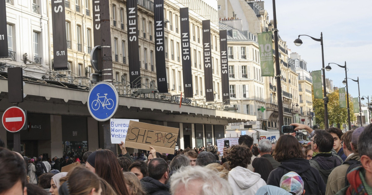 Problema comerțului online, subliniată de scandalul păpușilor tip copil de pe Shein: incapabilitatea de a controla produsele ilegale