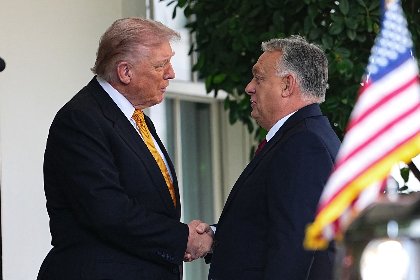 Victorie majoră pentru Viktor Orban. Donald Trump acordă Ungariei o scutire de la sancţiunile importului de petrol și gaz rusesc