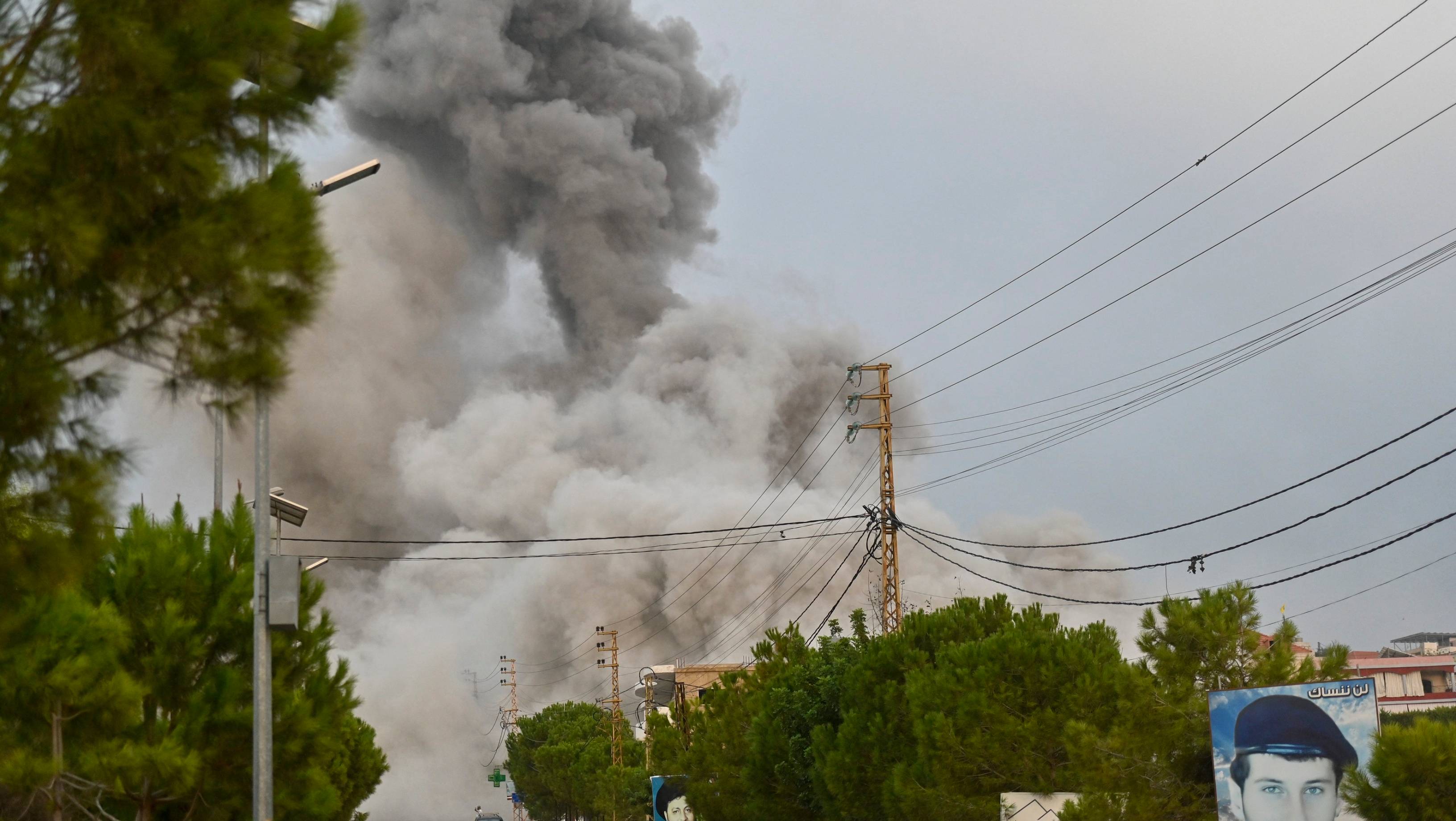 Noi atacuri israeliene asupra pozițiilor Hezbollah din Liban: trei morți și 11 răniți