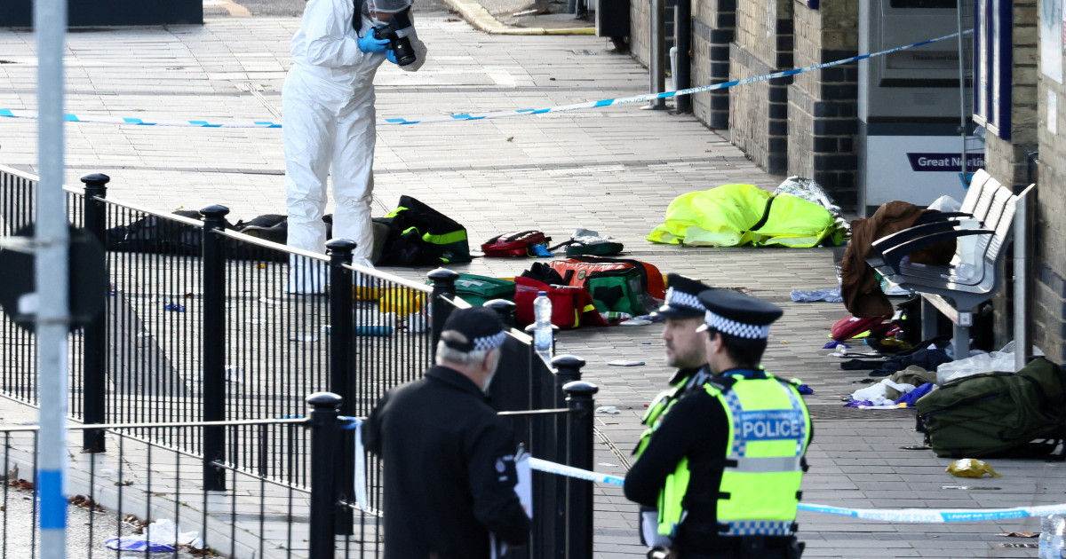 Atac sângeros în trenul spre Londra: Suspecții sunt britanici