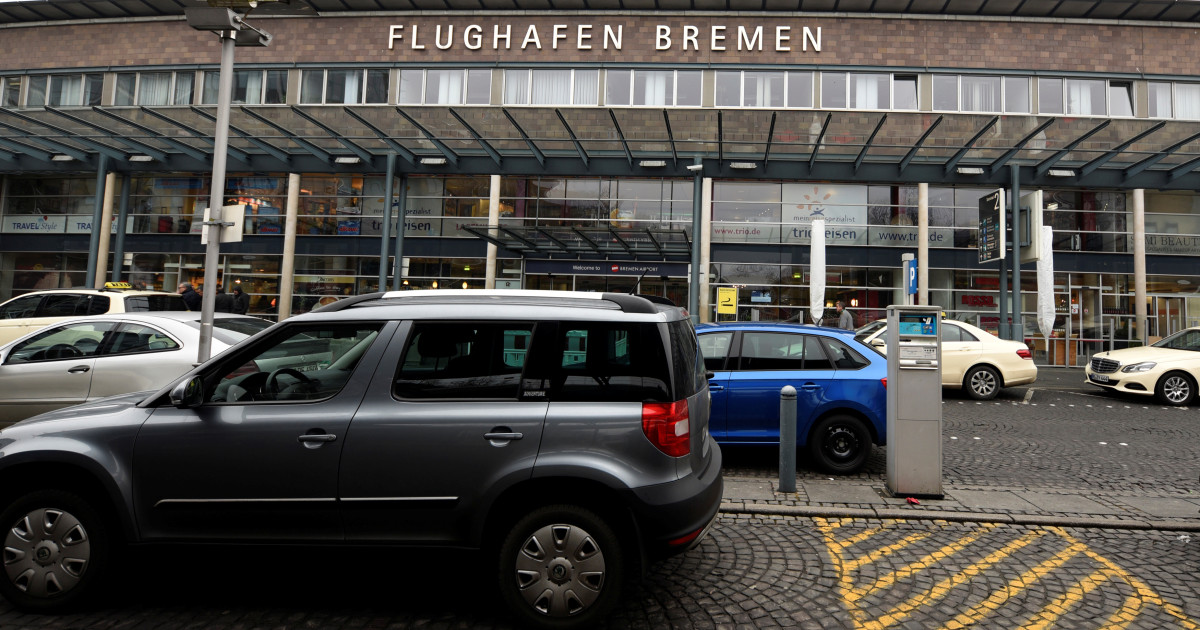 Aeroportul din Bremen, închis temporar după survolul unei drone