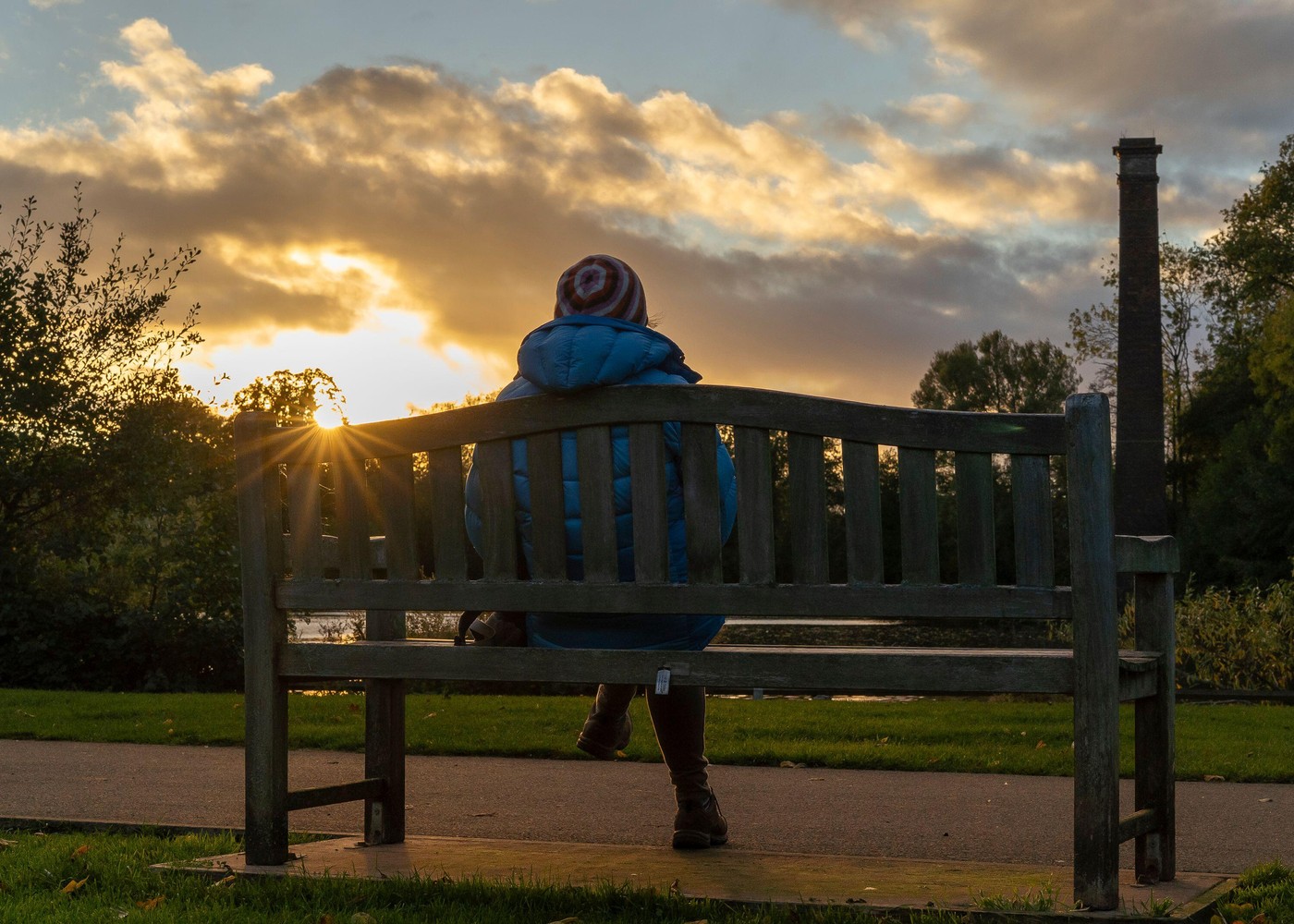 Când se răcește vremea în țară și unde sunt așteptate ploi. Prognoza meteo pentru următoarele două săptămâni, pe regiuni
