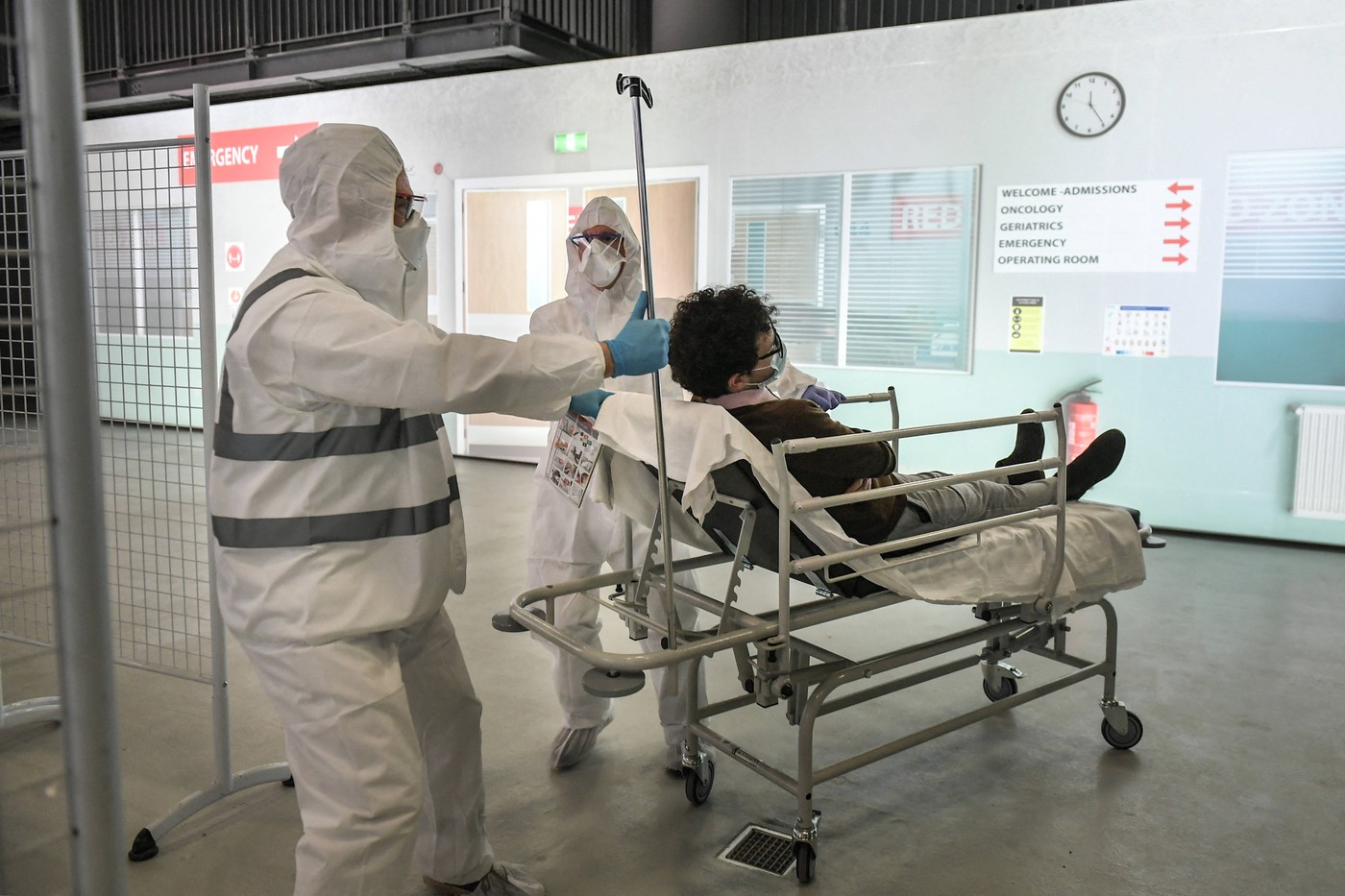 OMS cere măsuri urgente pentru finanțarea sănătății. Sistemele medicale din zeci de țări sunt în pericol