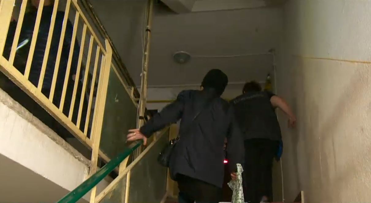 Încep lucrările pentru alimentarea cu gaze a locuințelor afectate de explozia din Rahova. „Au zis să ne mulțumim dacă avem de Revelion”