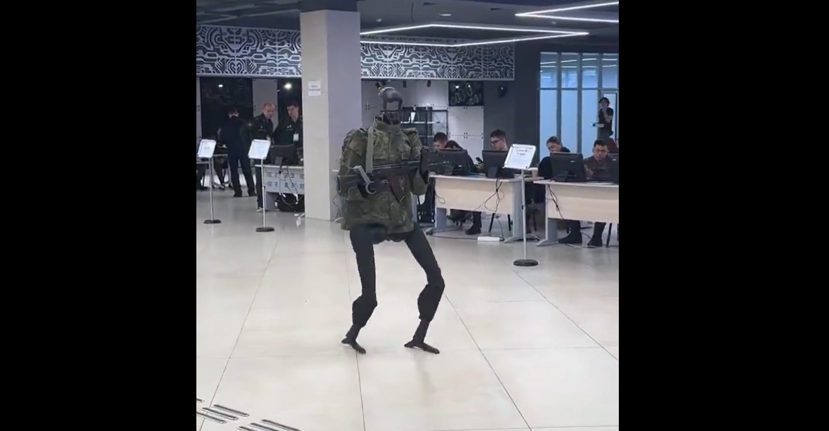 Imagini virale cu noul robot umanoid dezvoltat de către armata rusă