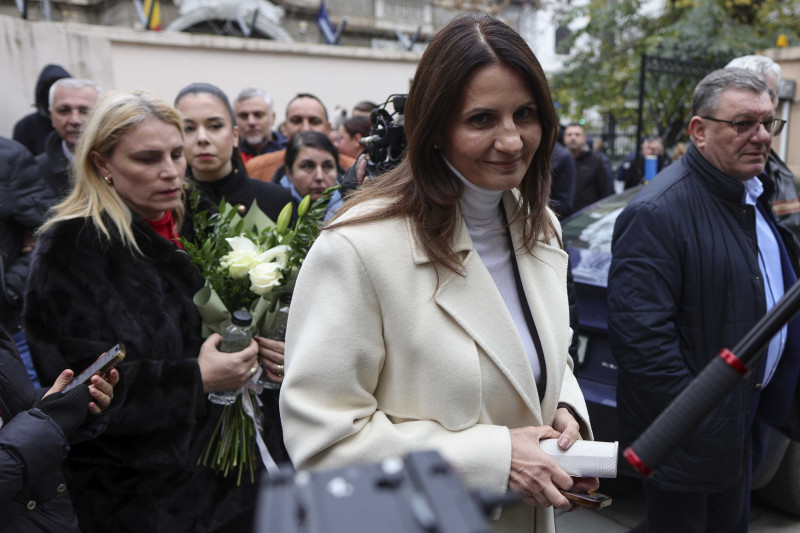 INSTANT_CANDIDATURA_ANCA_ALEXANDRESCU_00_INQUAM_Photos_Octav_Ganea