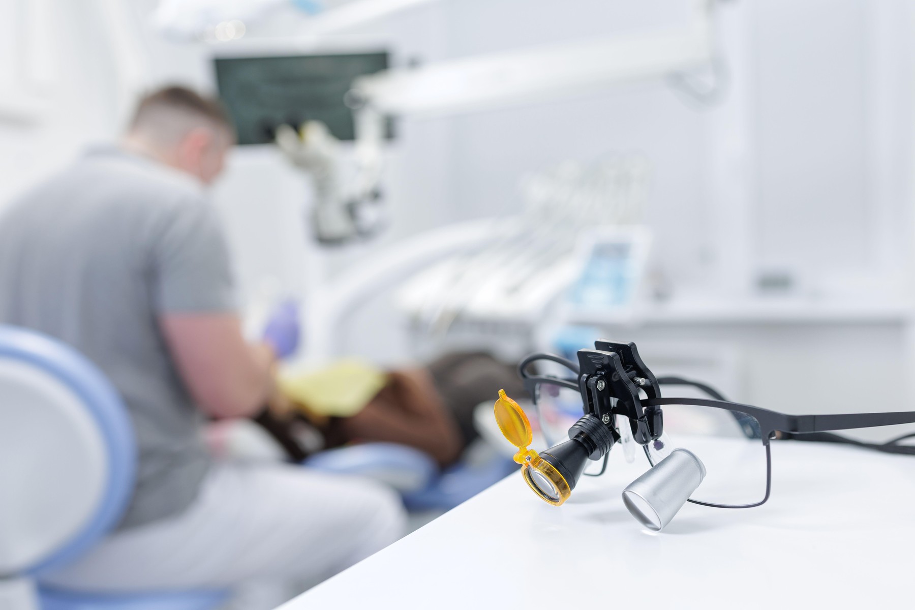 Medic român ATI, din Germania, despre cazul fetiței moarte la dentist: „Nu aş face niciodată anestezie pediatrică în afara spitalului”