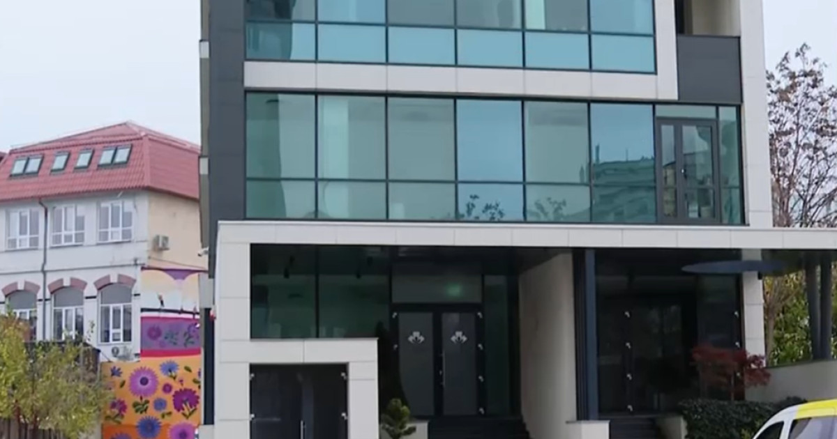 Ministerul Sănătății a suspendat activitatea clinicii stomatologice din București unde a murit fetița de 2 ani