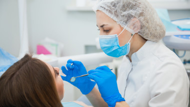 Servicii dentare gratuite pentru persoanele neasigurate. Foto Getty Images