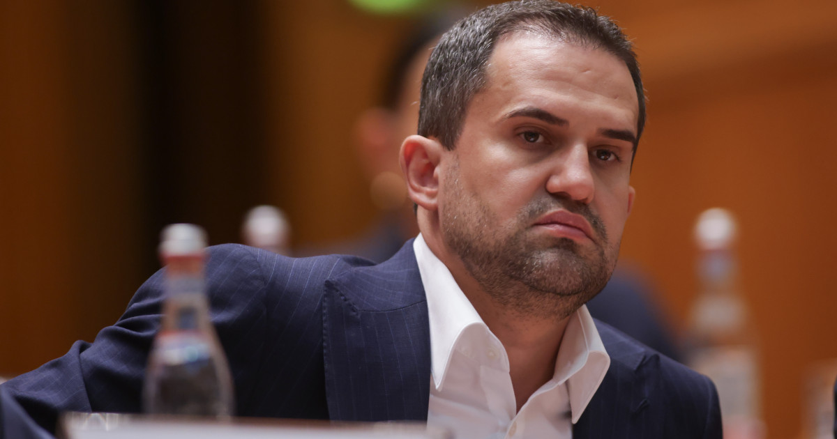 Senatul a respins moțiunea AUR împotriva lui Șerban