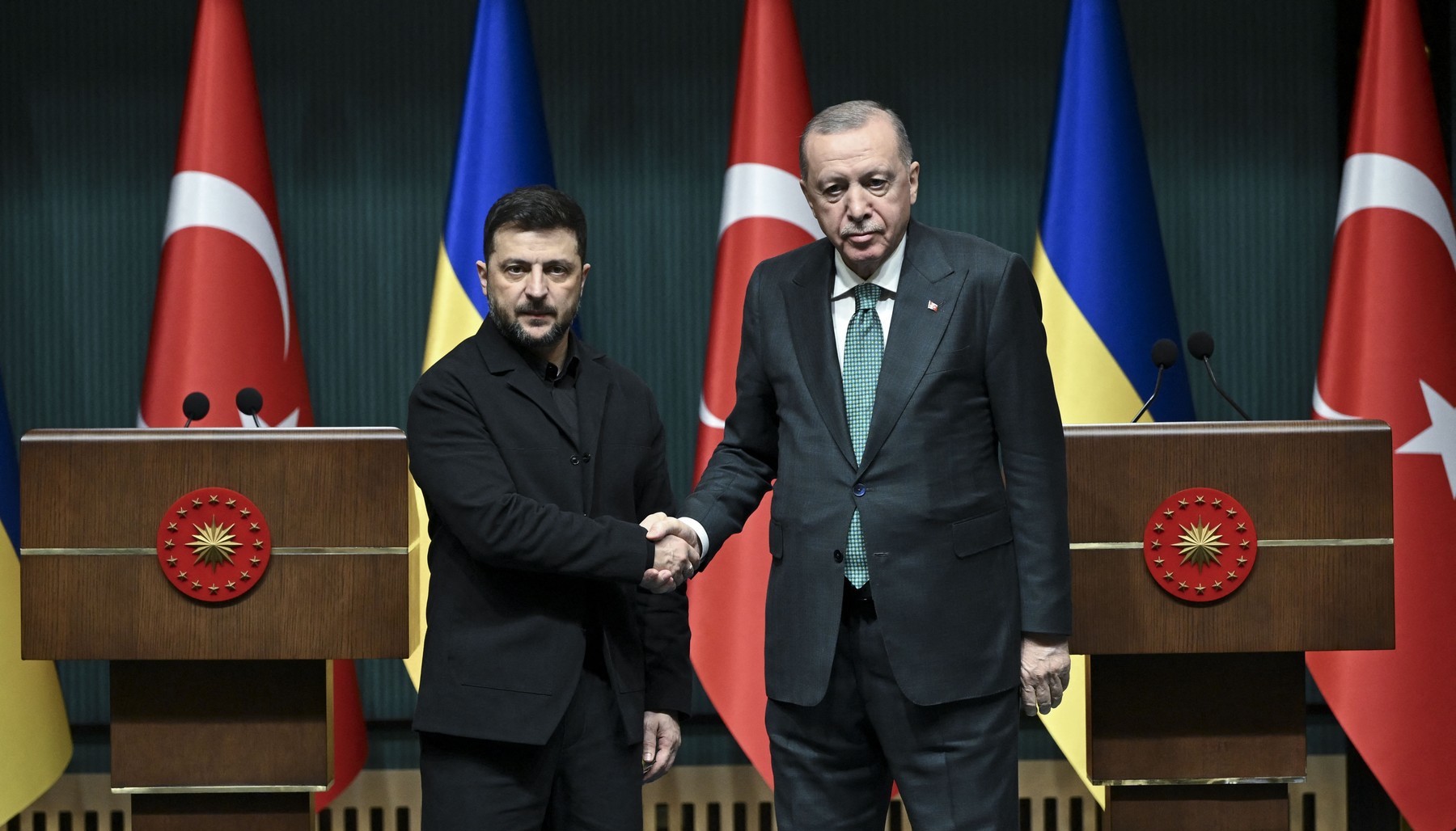 Întâlnire Erdogan - Zelenski la Istanbul. Președintele Ucrainei vrea noi schimburi de prizonieri de război cu Rusia