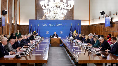 ministrii in sedinta de guvern cu ilie bolojan
