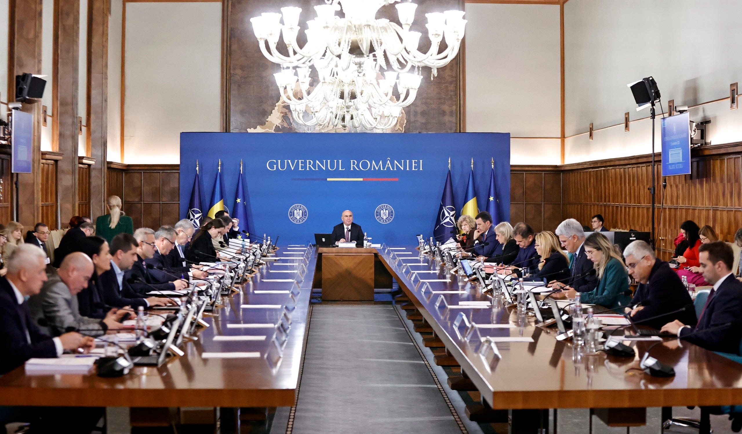 Ședinţă de guvern la Palatul Victoria. Proiectul de OUG privind implementarea Instrumentului de finanţare SAFE, pe ordinea de zi