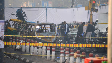 Car explosion in Indian capital Delhi near historic Red Fort, which killed 12