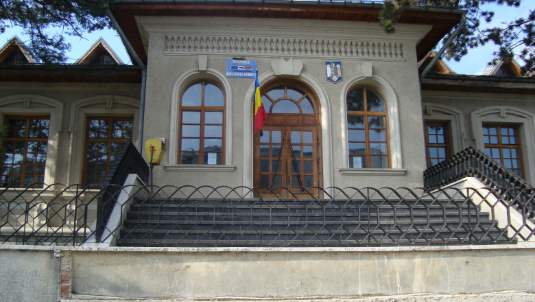 poza judecatoria moinesti