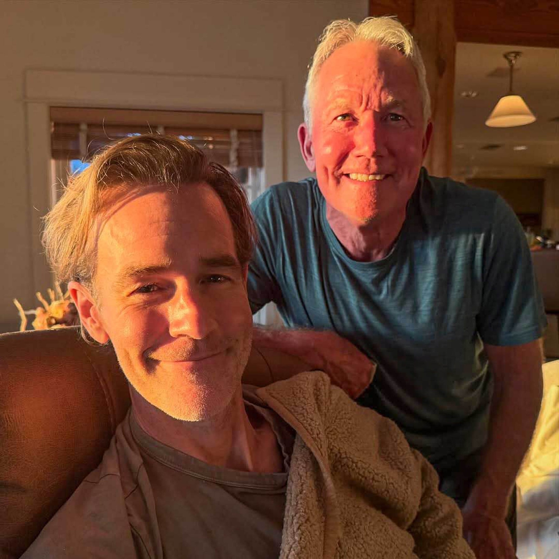 James Van Der Beek, din serialul „Dawson’s Creek”, își vinde lucrurile pentru a plăti tratamentul contra cancerului: „A sosit momentul”