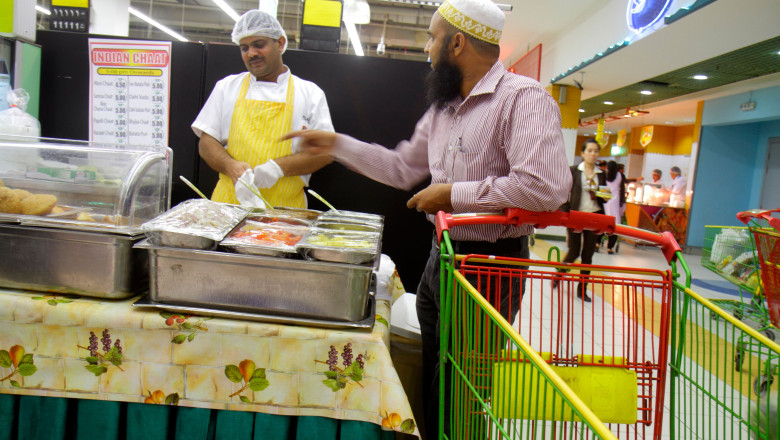 Criza forței de muncă: Executivul propune un contingent de 100.000 de lucrători străini pentru 2026. Noi reguli