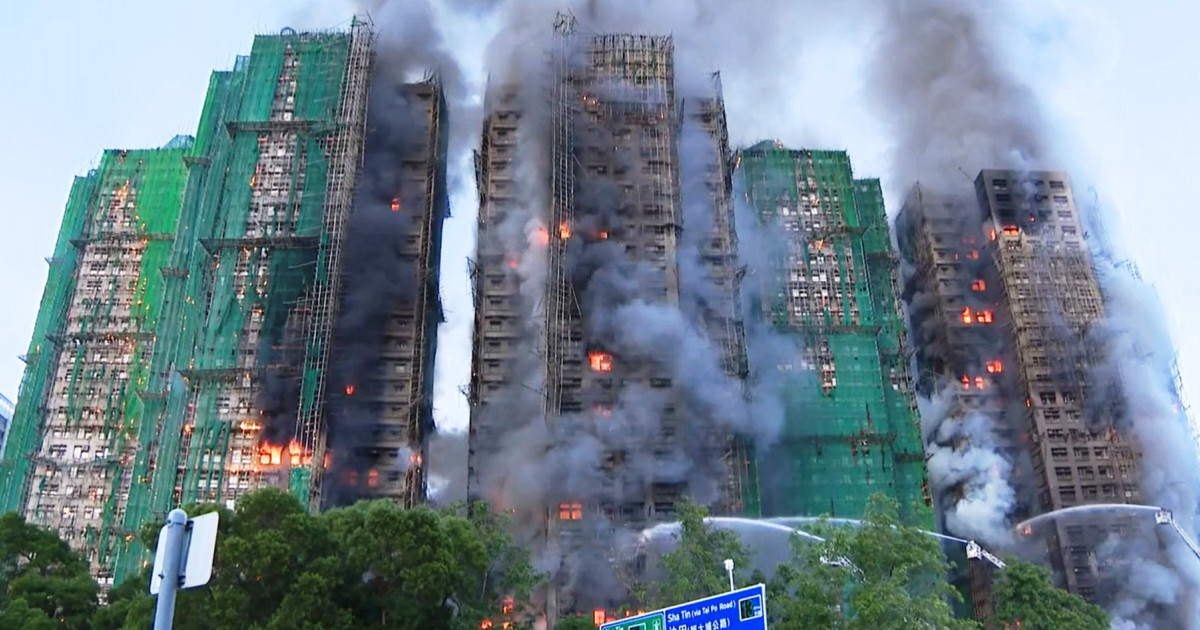 Incendiu devastator în Hong Kong