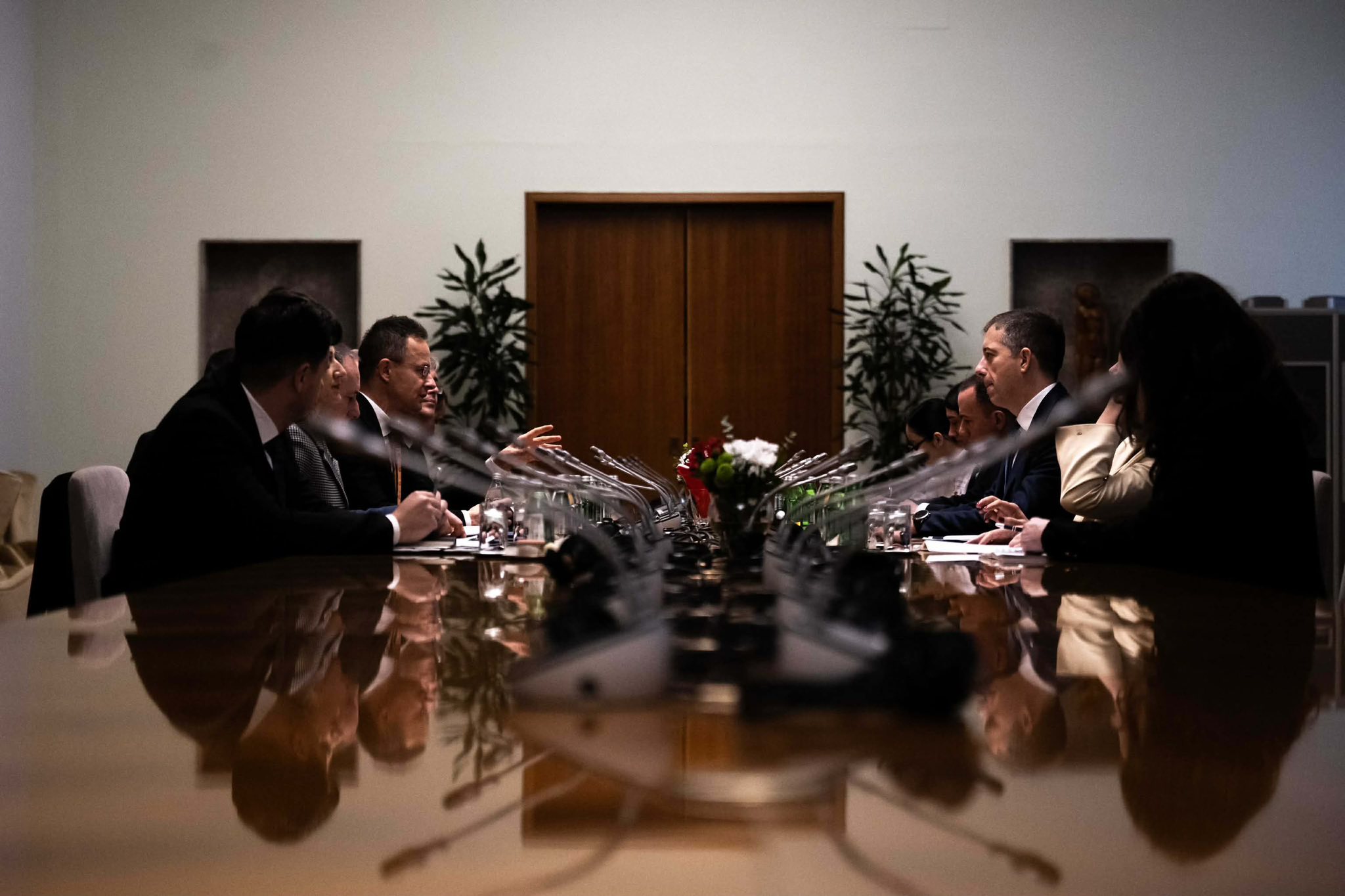 Serbia a rămas fără țiței. Ungaria spune că o va ajuta